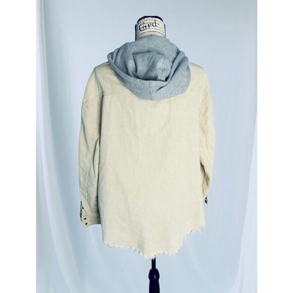 Oli & Hali Women's Size Medium Gray Cream Cotton Corduroy Shacket Jacket - Picture 11 of 11